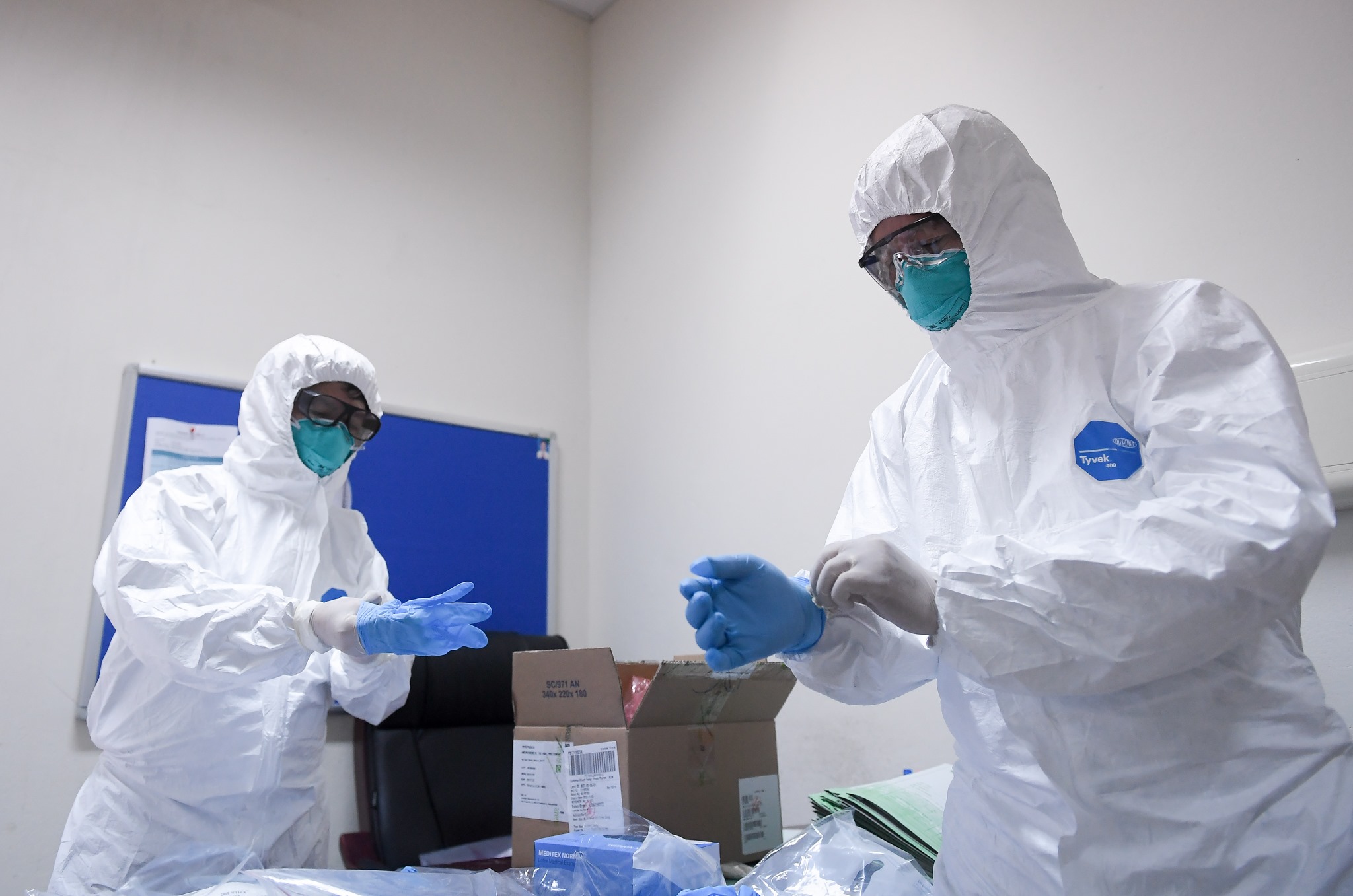 TP HCM100 mẫu bao bì thực phẩm nhập khẩu được xét nghiệm vius SARS-CoV-2 