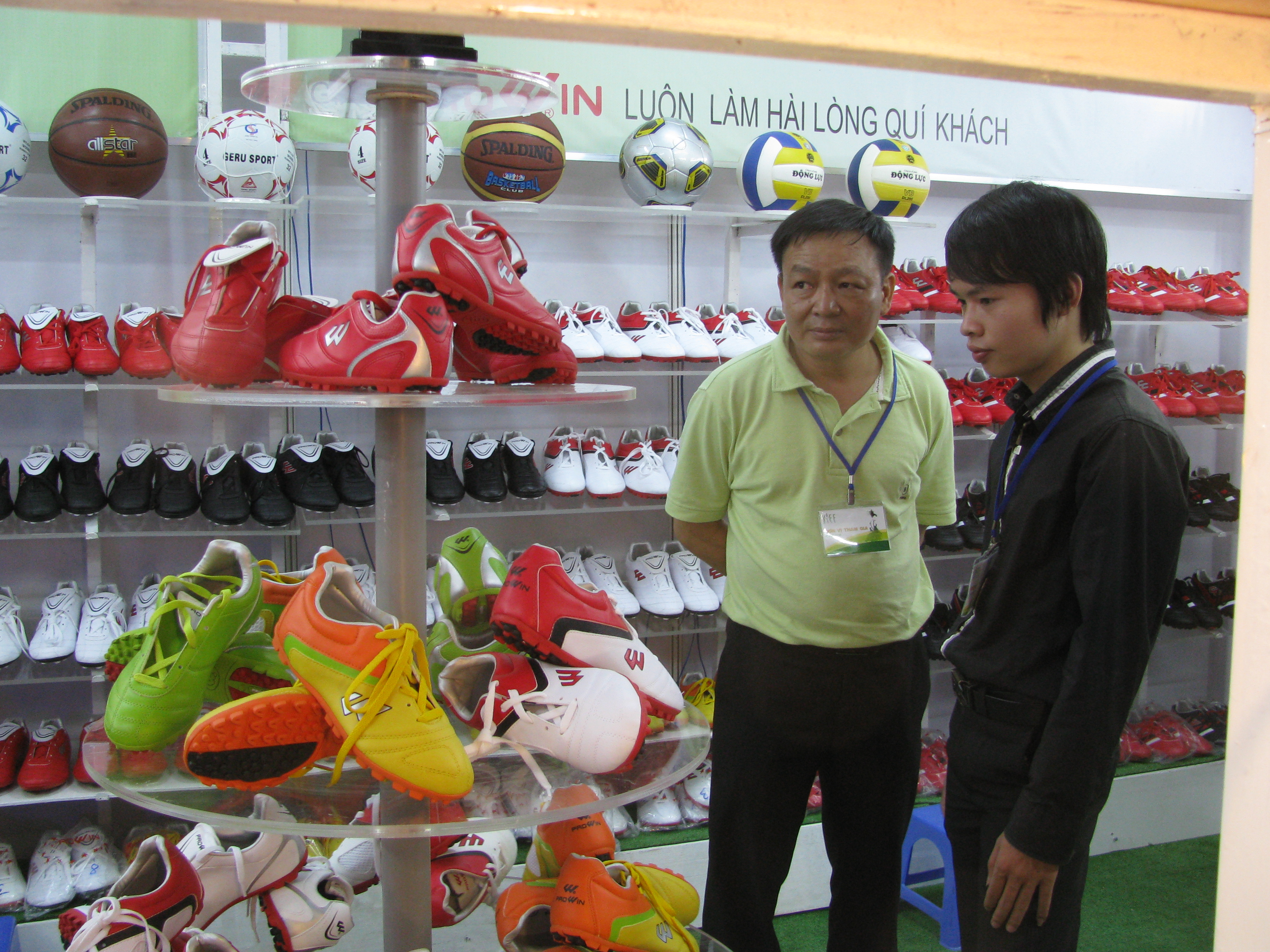 TPHCM Sản xuất kinh doanh của ngành chế biến chế tạo còn nhiều khó khăn