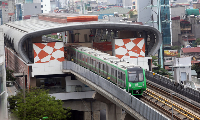 Miễn phí vé tàu Cát Linh – Hà Đông trong 15 ngày sau chạy thử