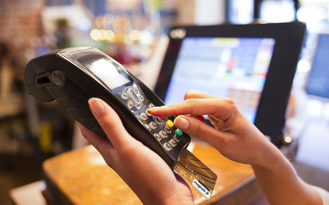 Tiếp tục áp dụng chính sách miễn, giảm phí dịch vụ thanh toán