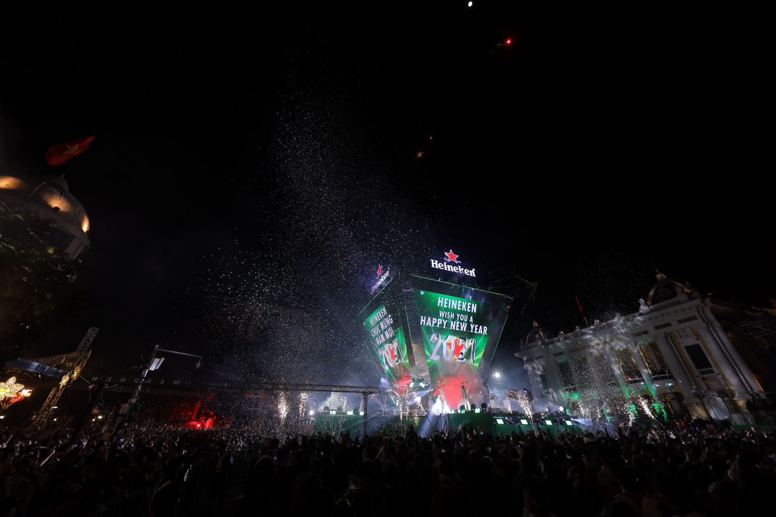 Cả thế giới ao ước được như Việt Nam lúc này