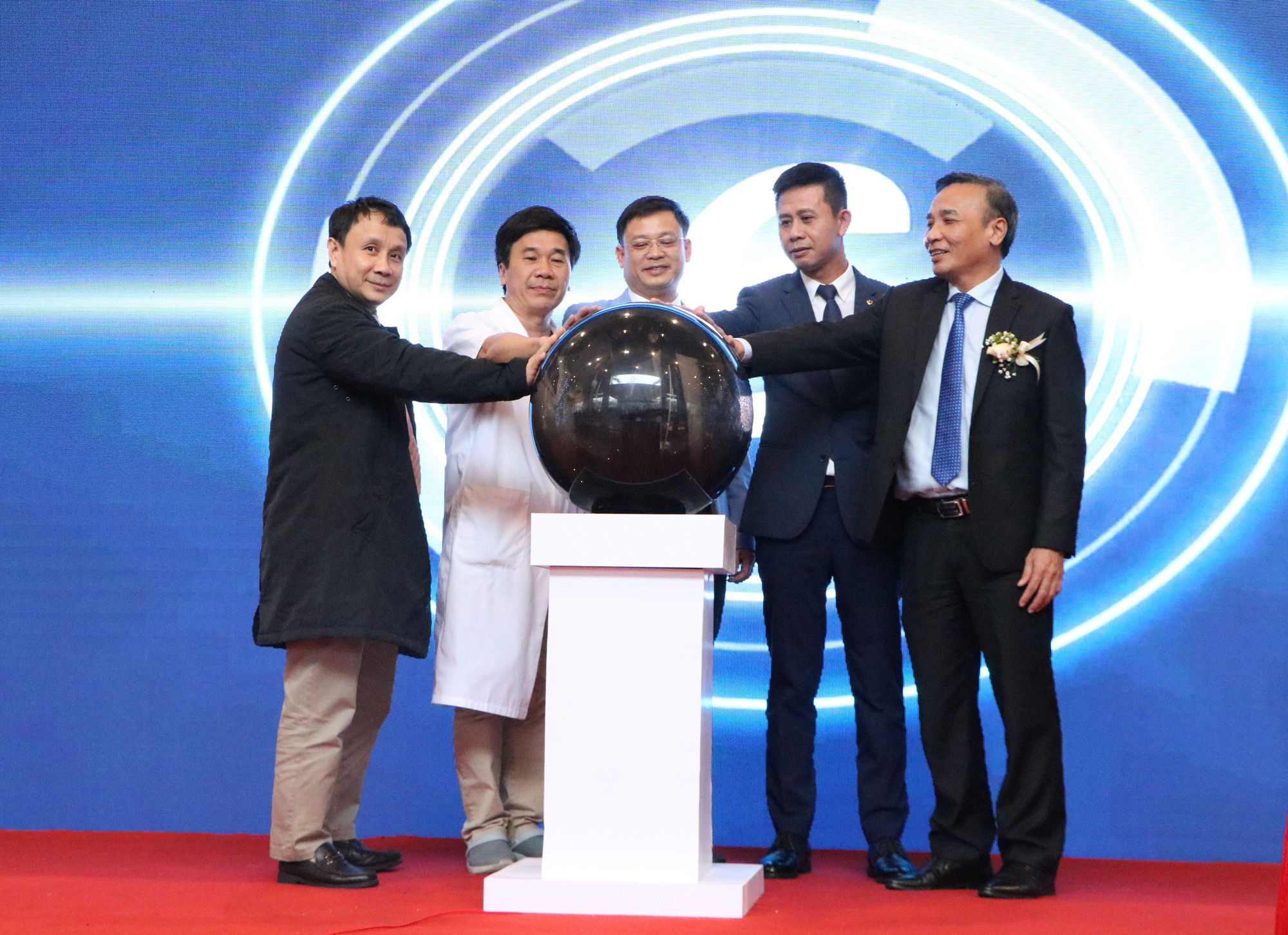 Giải pháp thanh toán viện phí giảm nguy cơ lây nhiễm dịch bệnh