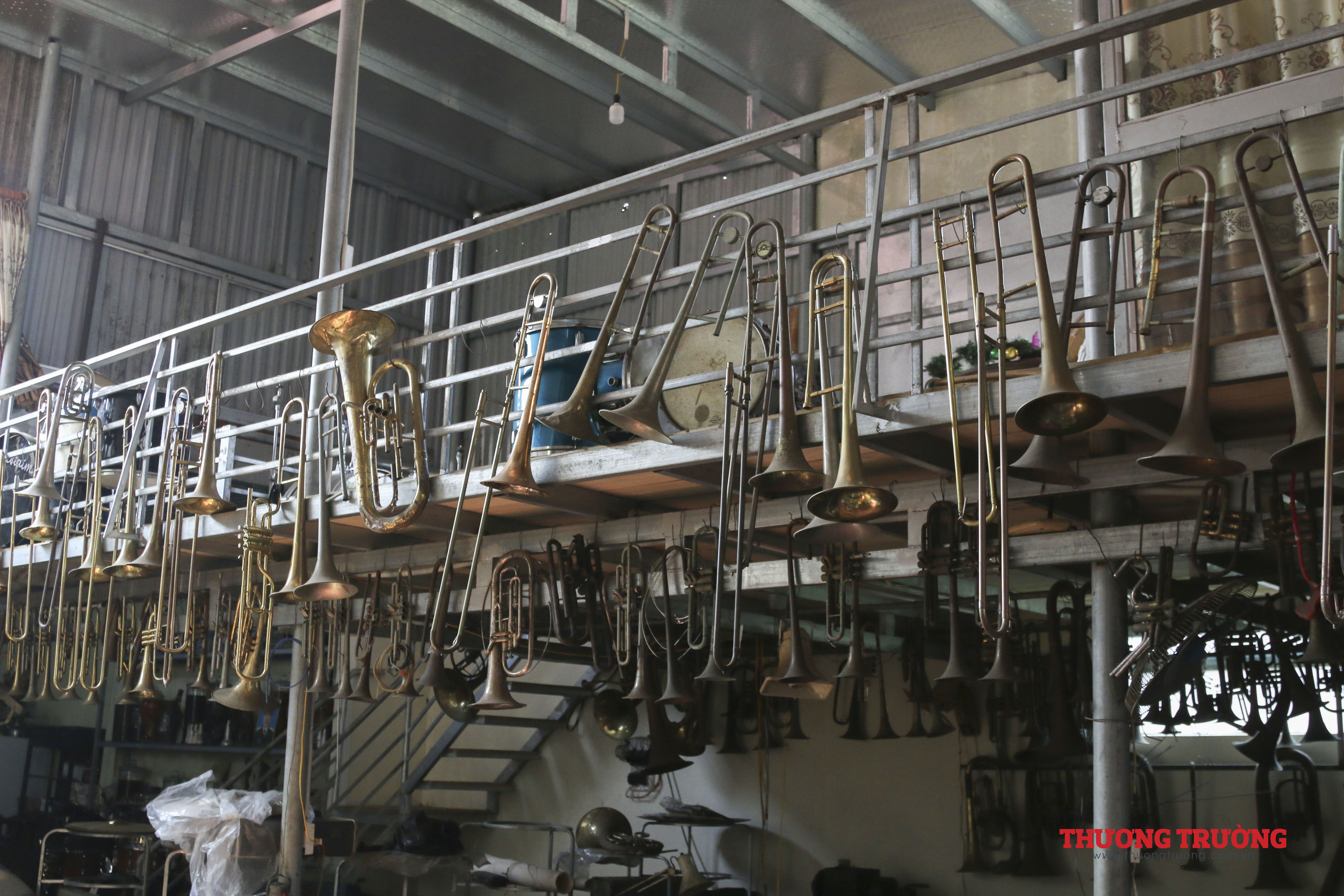 Nam Định Độc đáo làng sửa chữa kèn tây độc đáo