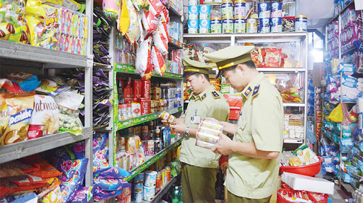 Siết chặt quản lý hàng hóa phục vụ Tết ngay từ khâu sản xuất