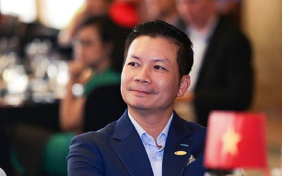 Shark Hưng đăng ký mua 1 triệu cổ phiếu để tăng sở hữu tại CRE