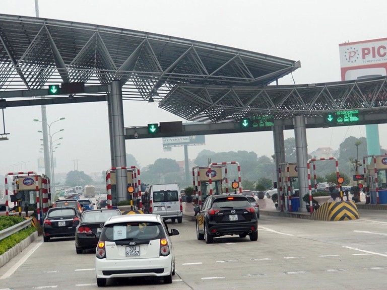 Tạm dừng hoạt động thu phí tại các trạm thu phí của dự án BOT đường 768