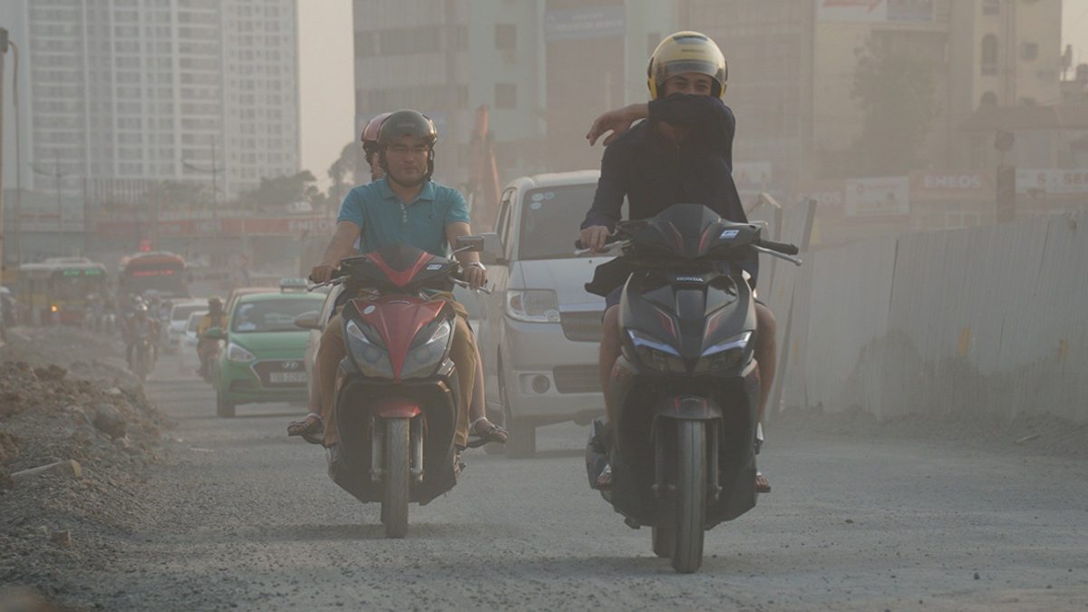 Chất lượng không khí ở mức thấp, người dân cần chủ động bảo vệ sức khỏe