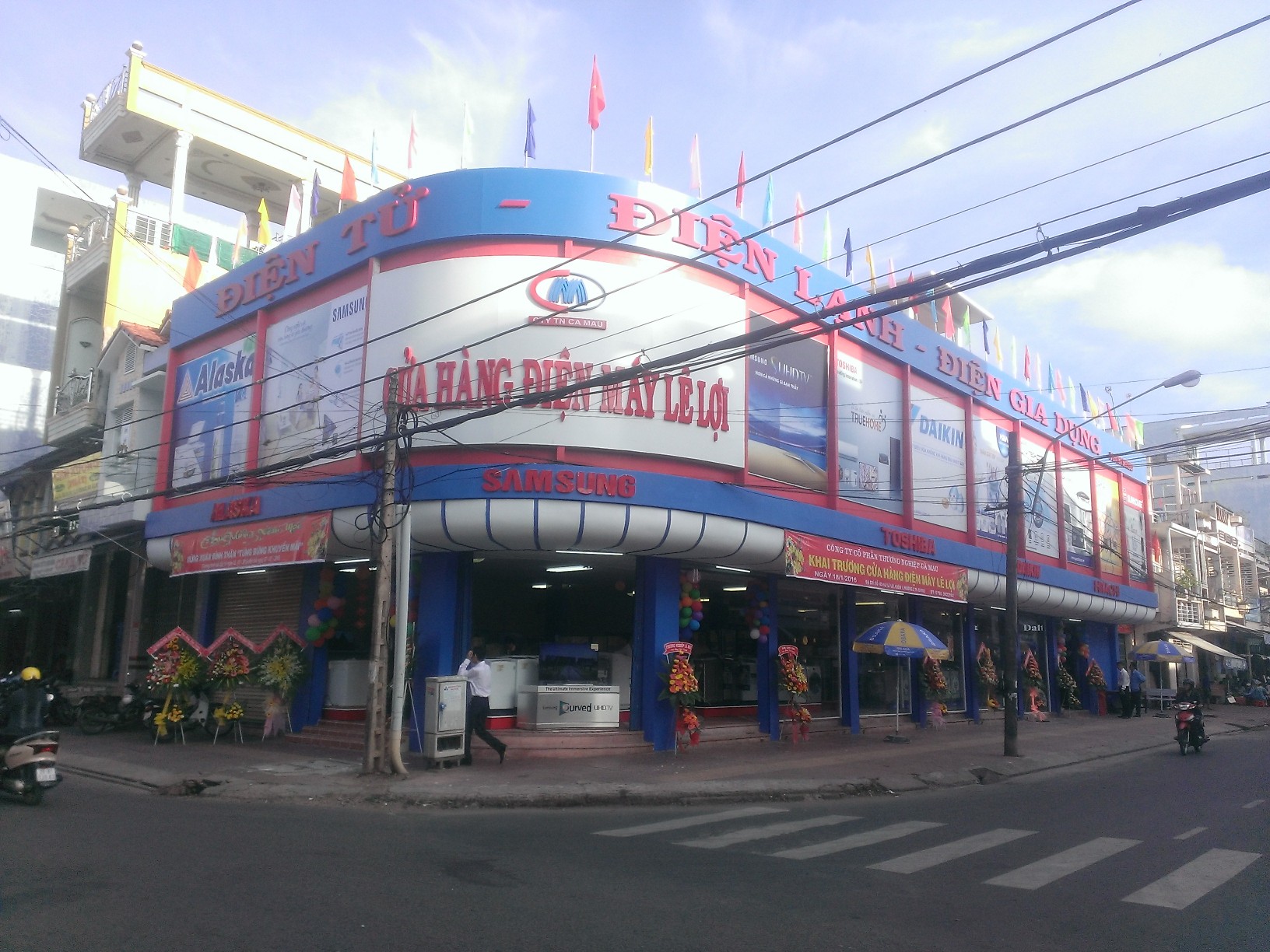 CMV chốt cổ tức 15% tiền mặt