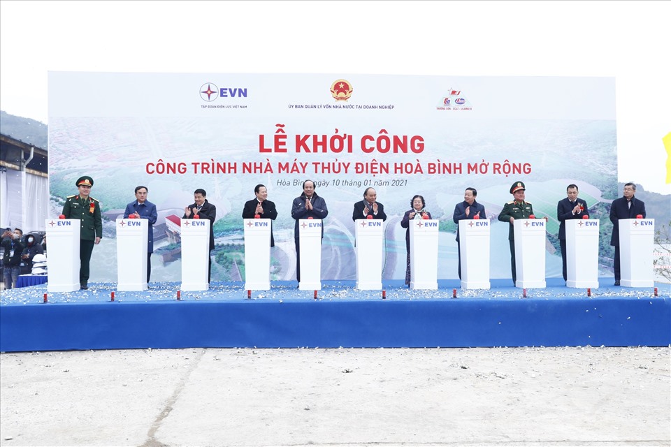 Khởi công Dự án Nhà máy thủy điện Hòa Bình mở rộng