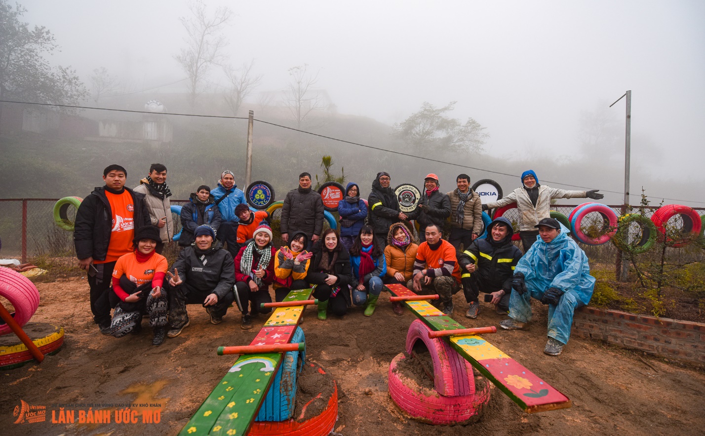 Ấm lòng những bánh xe trong băng giá Làng Sáng – Háng Đồng– Sơn La