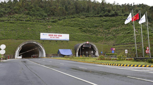 Hầm Hải Vân 2 chỉ hoạt động 20 ngày trước và sau Tết đề chờ cơ quan nhà nước có thẩm quyền giải quyết