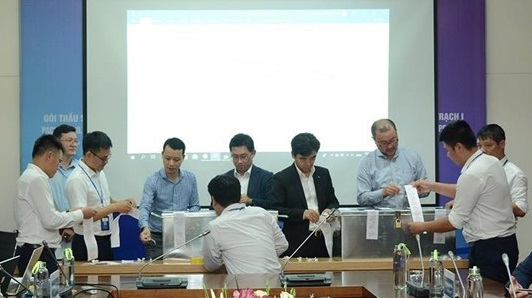 Phó Thủ tướng Trương Hòa Bình chỉ đạo kiểm tra việc lựa chọn nhà thầu EPC tại dự án nhiệt điện do EVN làm chủ đầu tư