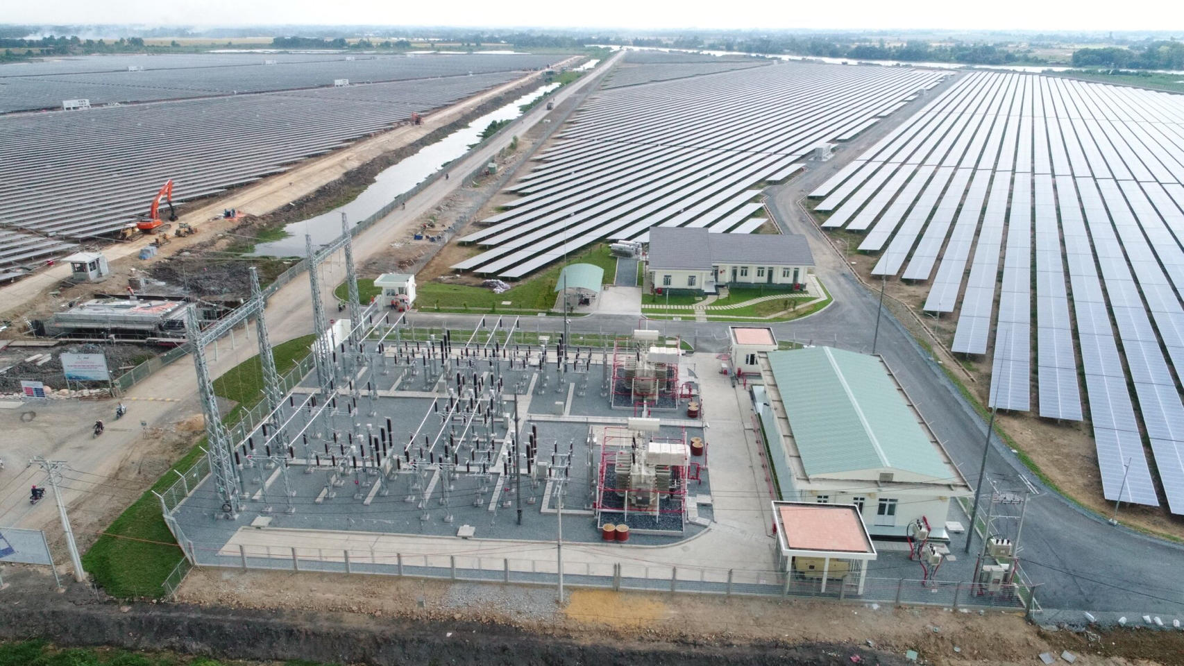 Tây Ninh 6 dự án điện mặt trời bị phạt, truy thu thuế hơn 200 tỷ đồng