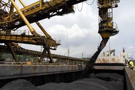 Đề nghị xuất khẩu hơn 1,5 triệu tấn than trong năm 2021