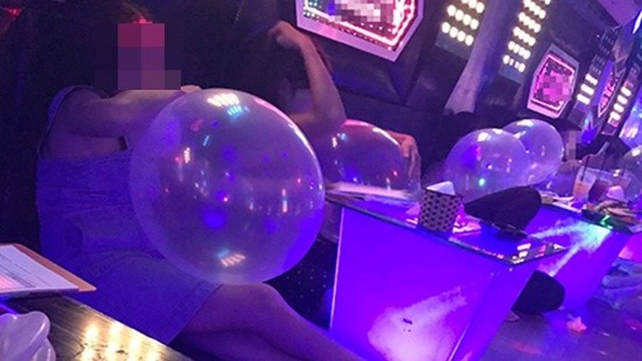 Bộ Công thương đề xuất cấm sử dụng khí cười (N2O) trong vui chơi, giải trí