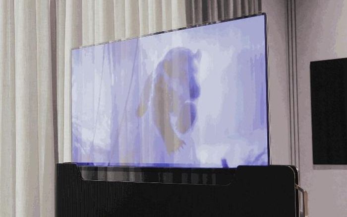 Xu hướng ti vi công nghệ năm 2021 vời màn hình trong suốt