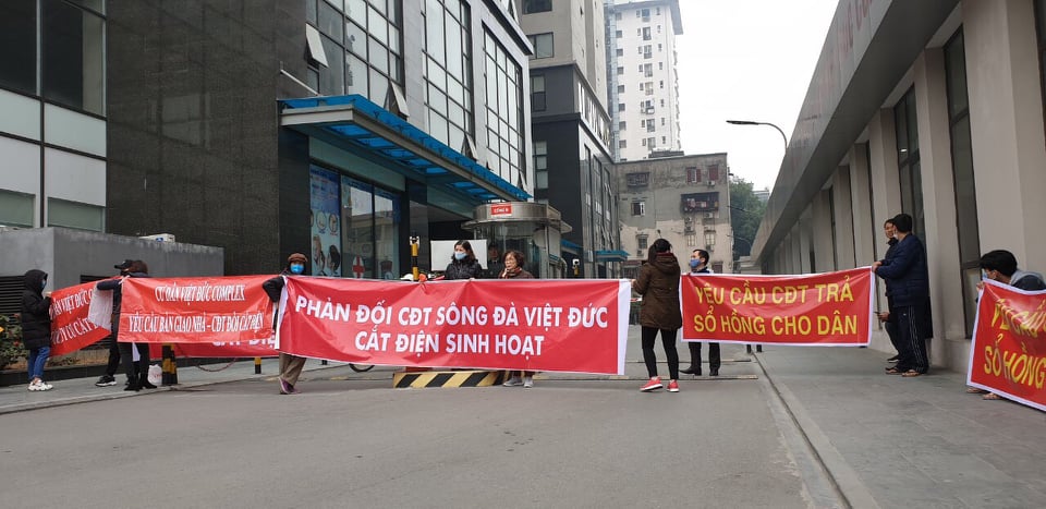 Bài 1 Cư dân tố chủ đầu tư dự án Việt Đức Complex vi phạm hợp đồng