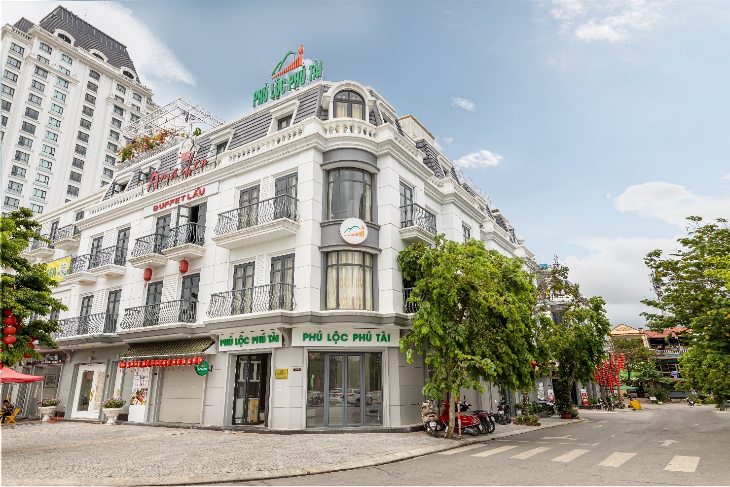 Năm 2020 Mảng kinh doanh ô tô lỗ kéo lùi đà tăng trưởng