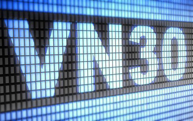 SAB, EIB và ROS rời rổ VN30, BVH, PDR và TPB được thêm mới