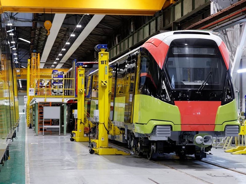 Mở cửa cho người dân tham quan đoàn tàu metro Nhổn-ga Hà Nội