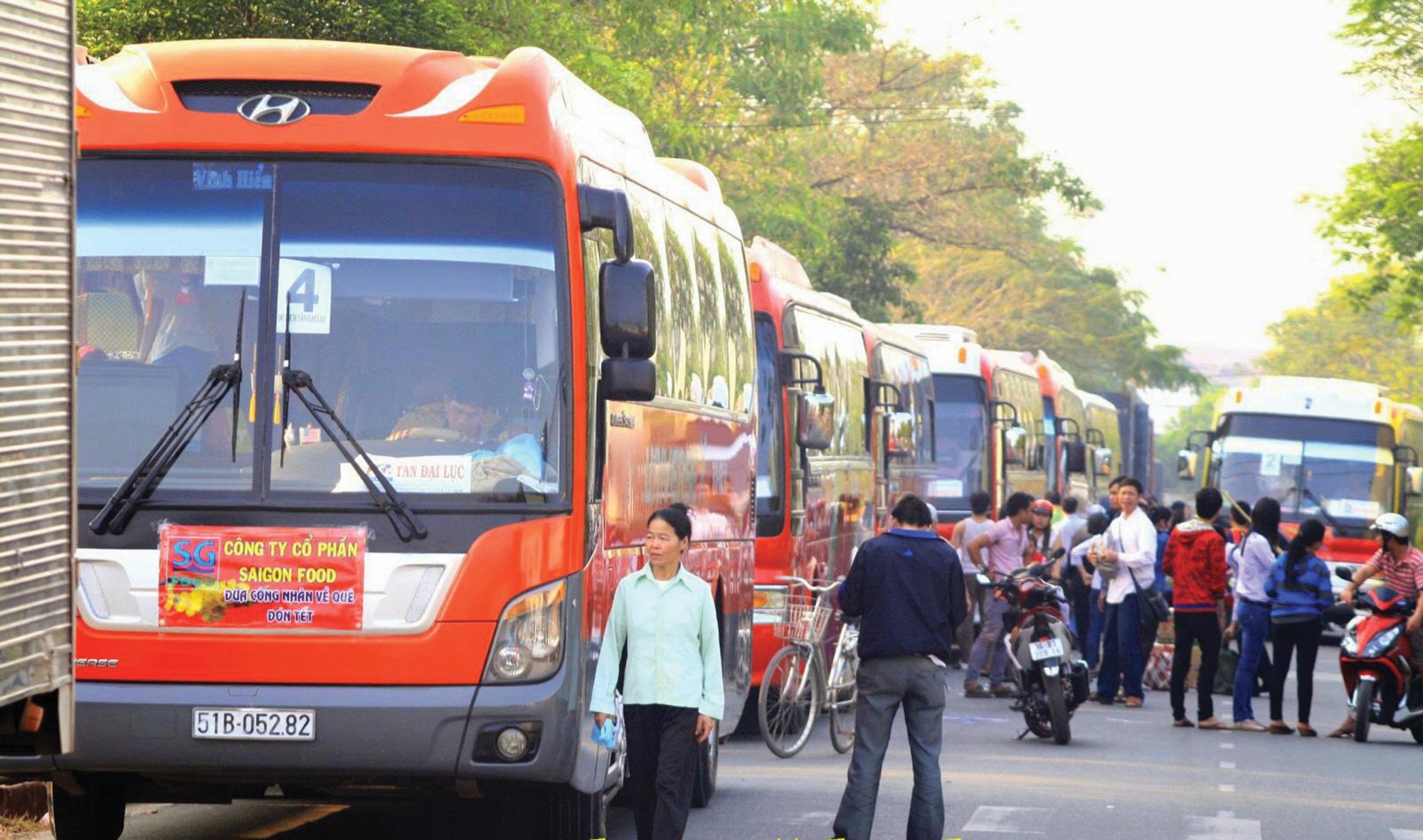 70% công nhân TP Hồ Chí Minh không về quê ăn Tết do dịch Covid-19