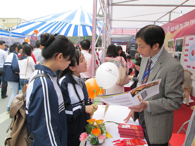 Tuyển đại học năm 2021 Nhiều phương thức xét tuyển, thêm nhiều tiêu chí phụ