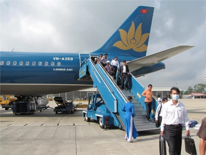 Quên túi xách trên máy bay Vietnam Airlines, hơn 30 triệu đồng trong túi không cánh mà bay
