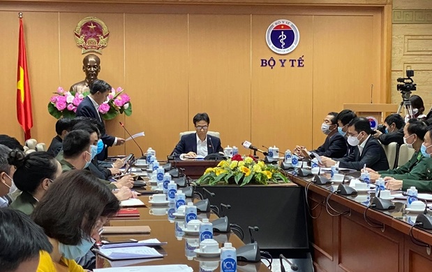 Phó Thủ tướng Vũ Đức Đam Việt Nam quyết tâm dập dịch Covid-19 trong 10 ngày