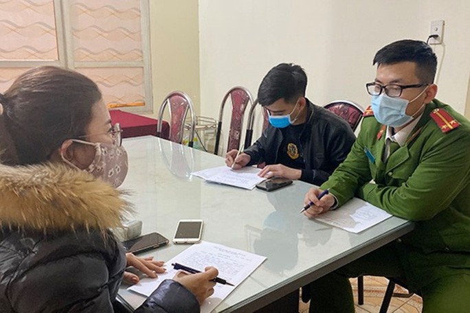 Sơn La Tung tin có F1 dương tính với Covid-19, 2 thanh niên bị phạt 15 triệu đồng