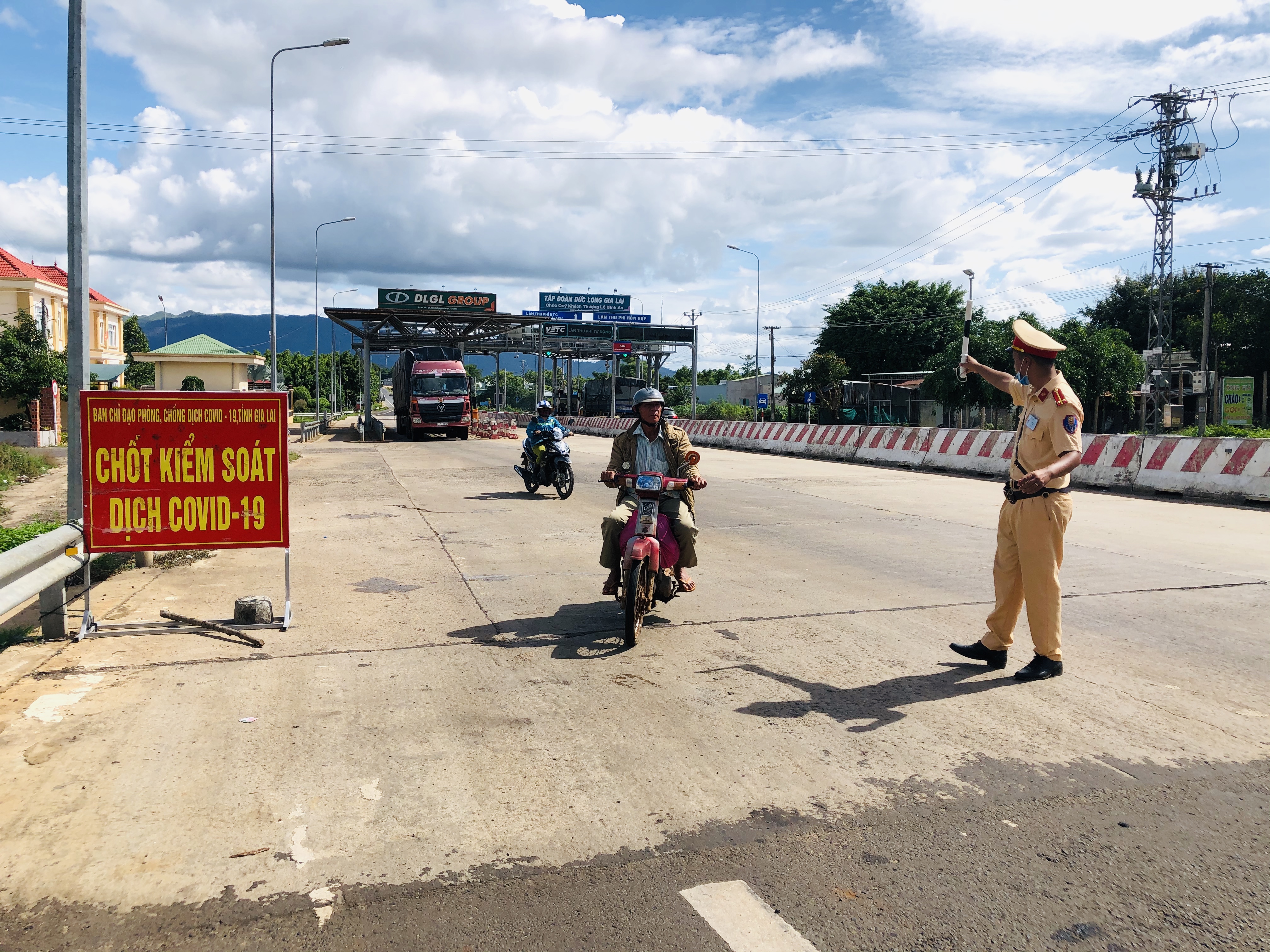 Gia Lai yêu cầu dừng hoạt động vận tải hành khách ở khu vực có ca dương tính Covid-19
