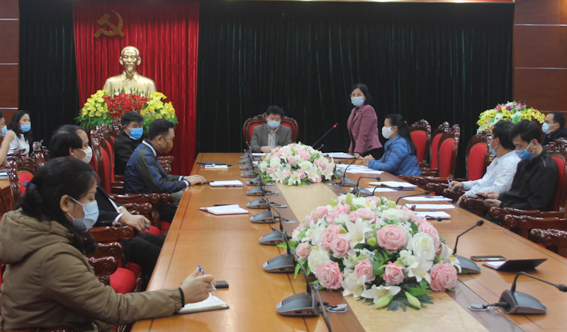 Hòa Bình phát hiện 2 ca dương tính với COVID-19, học sinh được nghỉ học từ 12