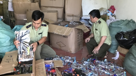 Gia Lai Phát hiện hơn 1000 cây súng nhựa đồ chơi trẻ em không rõ nguồn gốc