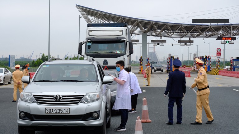 Quảng Ninh Tạm dừng hoạt động vận tải khách công cộng liên tỉnh từ 6h00 ngày 822021