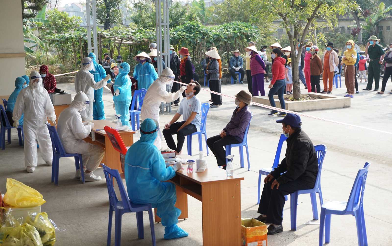 Quảng Ninh Dừng giãn cách xã hội đối với 2 ổ dịch Đông Triều và Vân Đồn