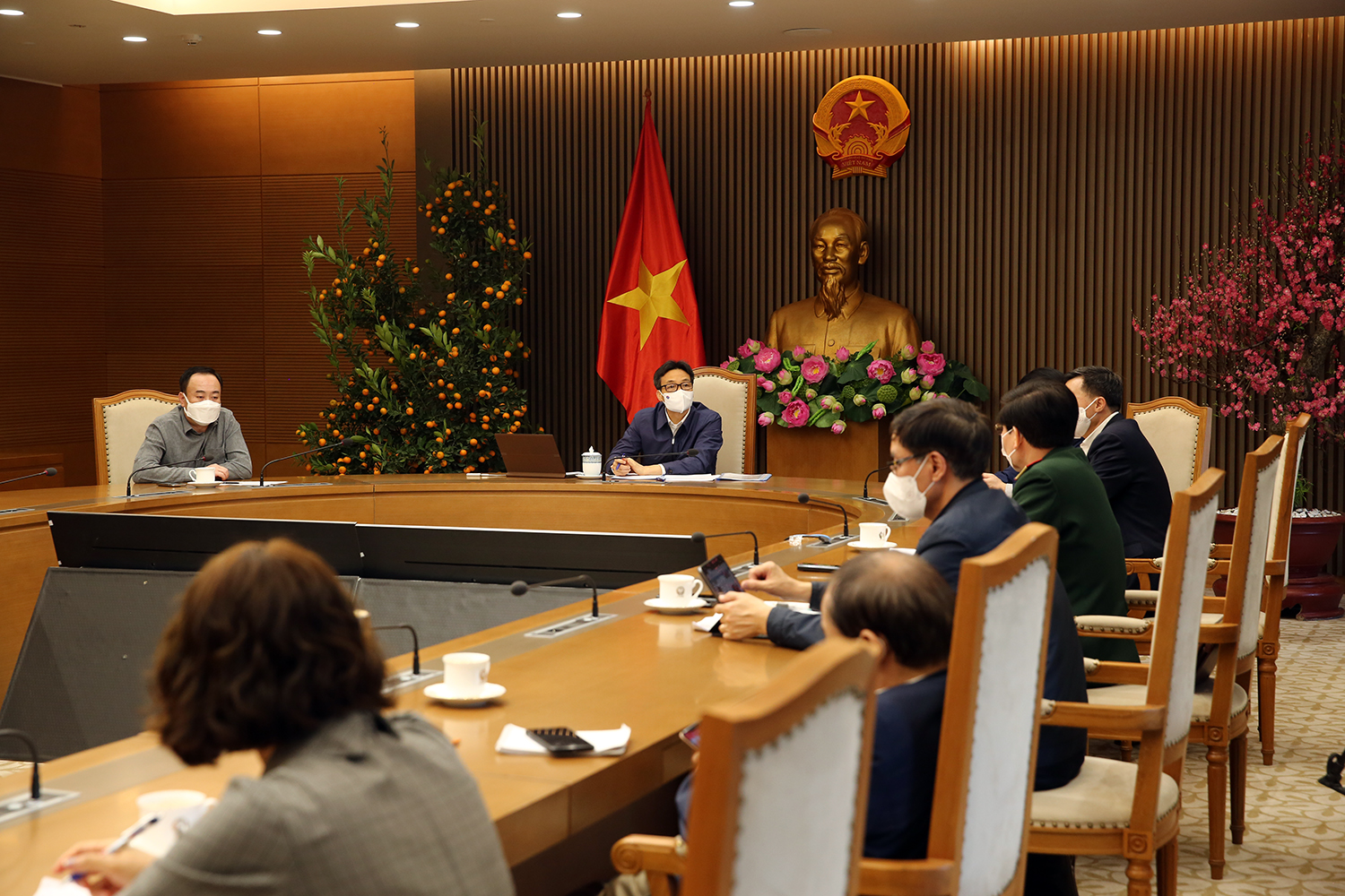 Họp trực tuyến với lãnh đạo UBND TP.HCM và UBND tỉnh Hải Dương về công tác phòng chống dịch