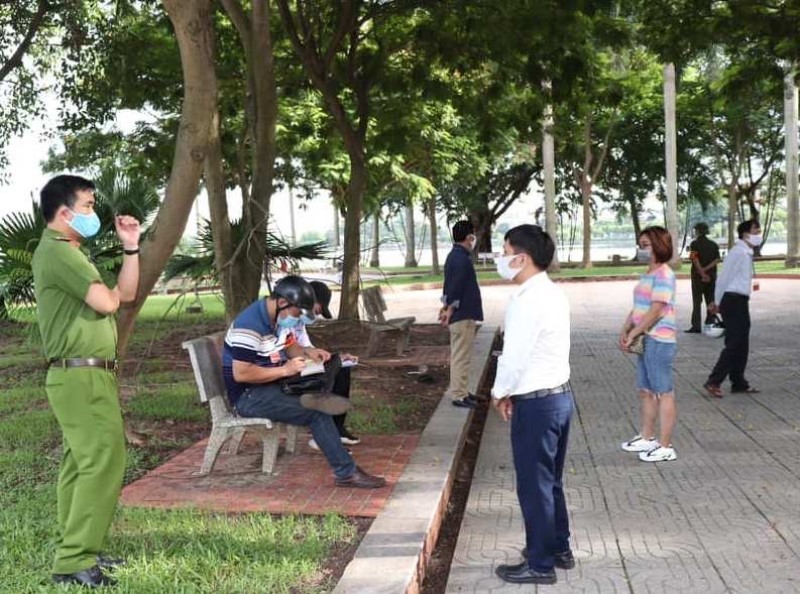 Mức xử phạt vi phạm pháp luật trong phòng, chống dịch bệnh Covid-19 trên địa bàn thành phố Hà Nội và căn cứ pháp lý