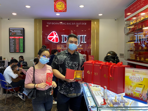 DOJI tăng cường các biện pháp phòng chống dịch cho khách hàng dịp Thần Tài 2021