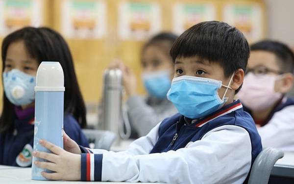 Hà Nội Dự kiến hàng quán trở lại, cho học sinh đi học từ ngày 23