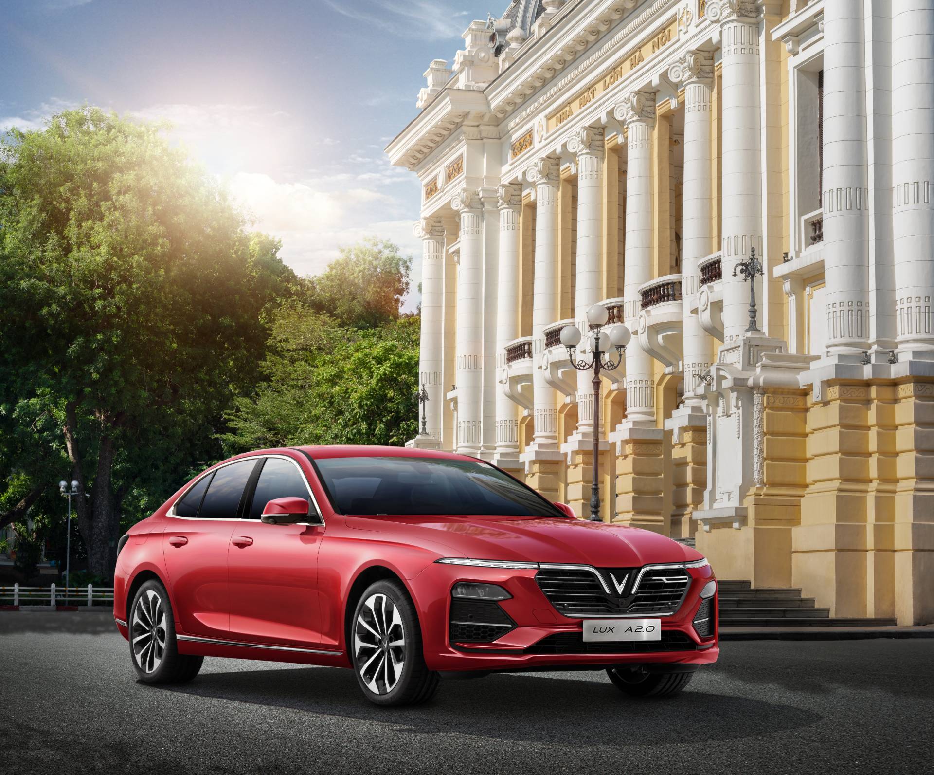 Sau Tết vẫn có thể mua VinFast Lux với giá ưu đãi đặc biệt