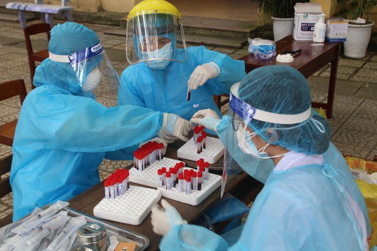 Đà Nẵng xét nghiệm COVID-19 ngẫu nhiên người có yếu tố nguy cơ từ ngày 33