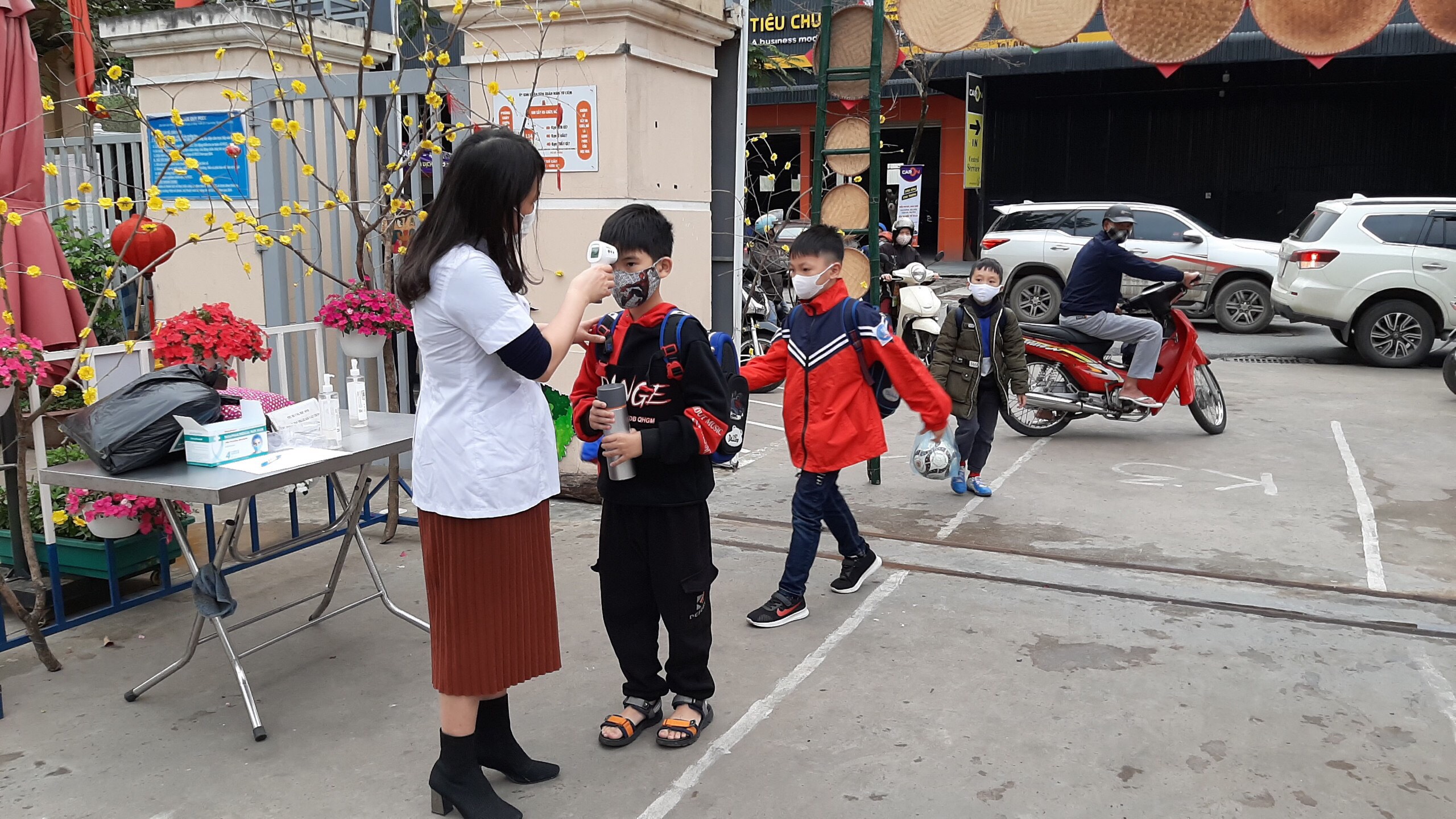 Hà Nội Đảm bảo công tác phòng chống dịch bệnh COVID-19 cho học sinh trở lại trường