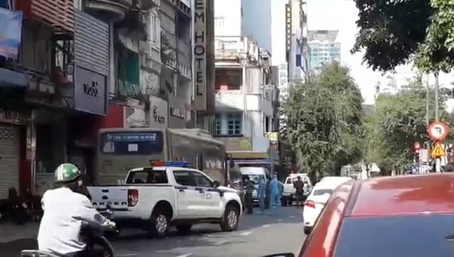 Công an TPHCM xử lý khách sạn cho 40 người nước ngoài nhập cảnh trái phép lưu trú