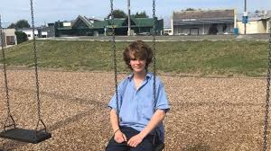 Đu dây 36 giờ liên tục Thiếu niên New Zealand phá kỷ lục Guinness