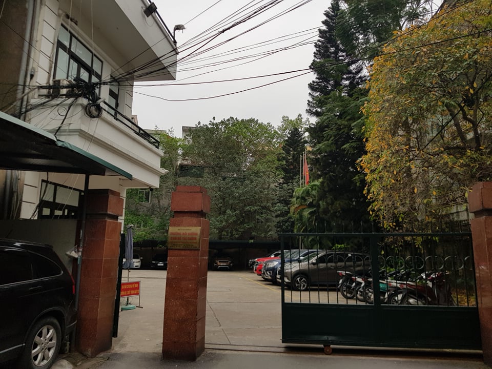 Bài 1 Trường bồi dưỡng cán bộ tài chính “thờ ơ” quyền lợi của học viên