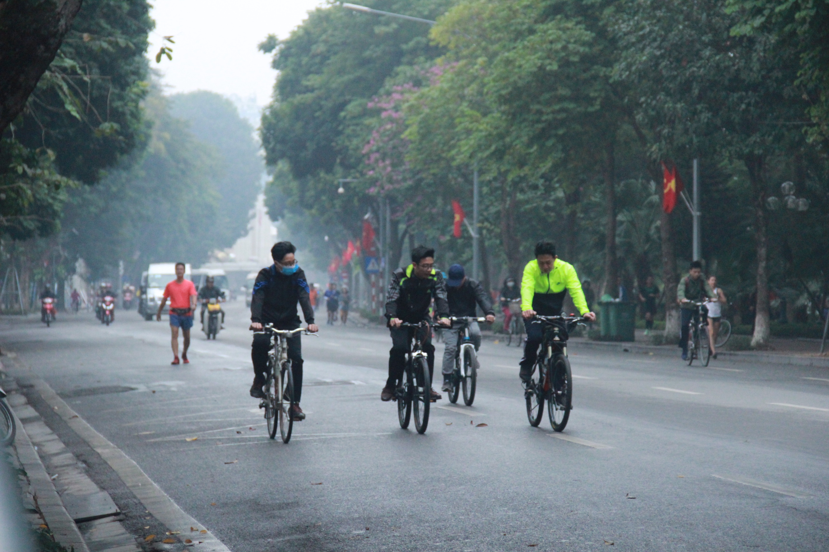 Dự báo thời tiết ngày 113 Miền Bắc tăng nhiệt độ, miền Nam duy trì nắng nóng