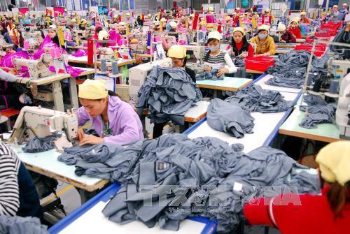 Gần 90% doanh nghiệp Việt chịu tác động bởi đại dịch COVID-19