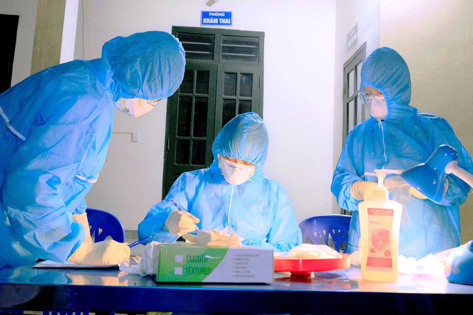 Hết cách ly tập trung, nữ công nhân được phát hiện dương tính SARS-CoV-2 trong lần xét nghiệm thứ 9