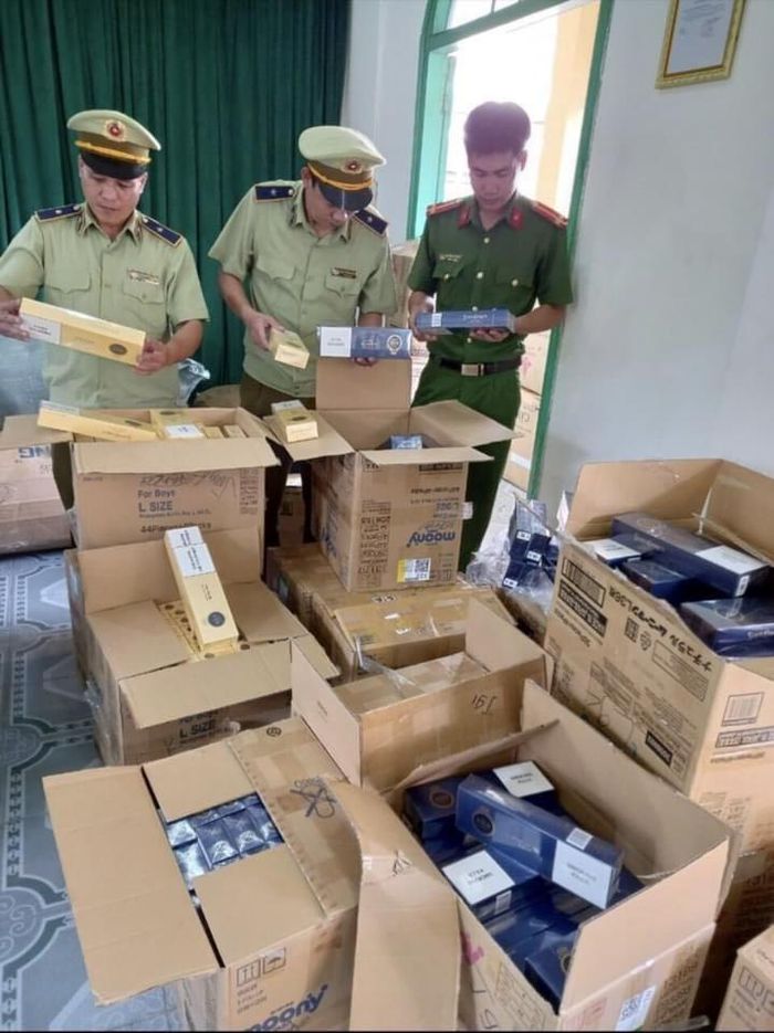  10.000 bao thuốc lá nhãn hiệu 555 nhập lậu bị phát hiện 