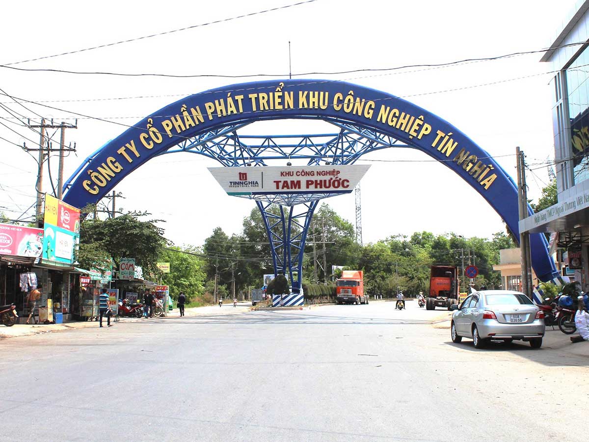 TIP muốn mua 12 triệu cổ phiếu của công ty con