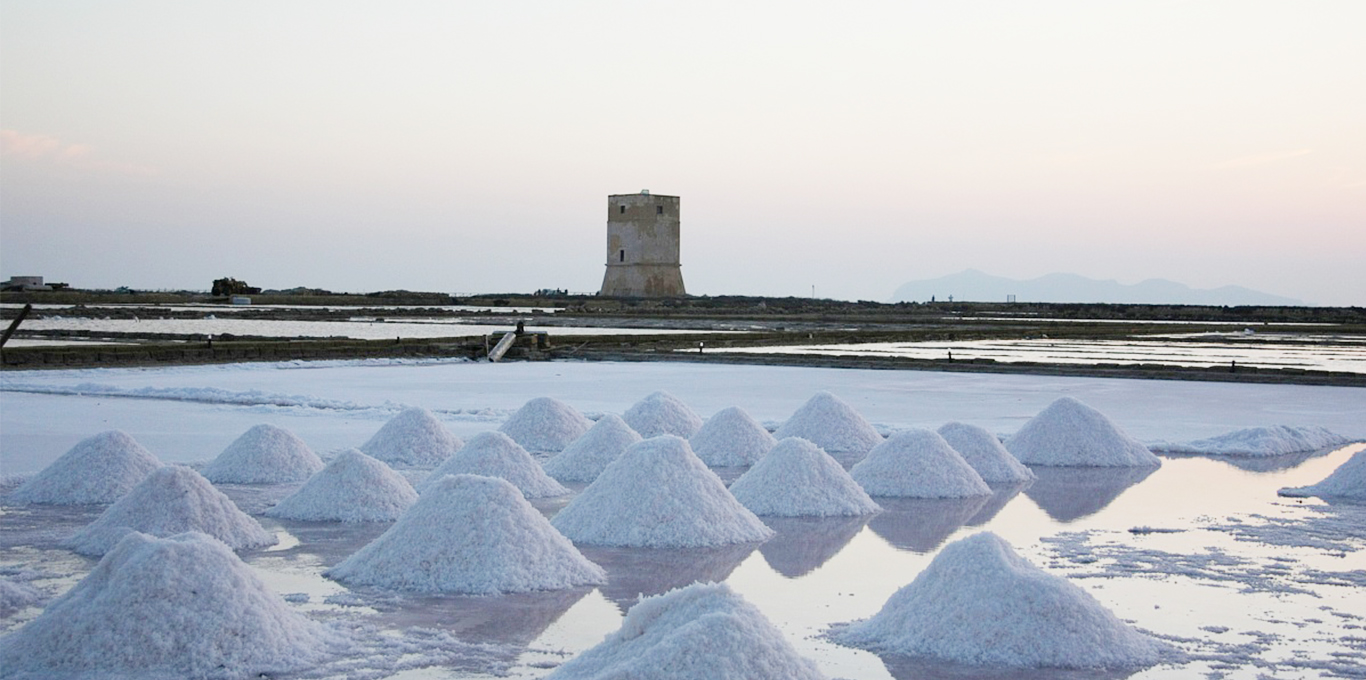 IPO 2 doanh nghiệp vào ngày 124